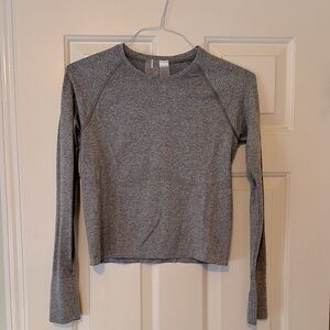 CALIA by Carrie Underwood Heather Gray Long Sleeve Top
